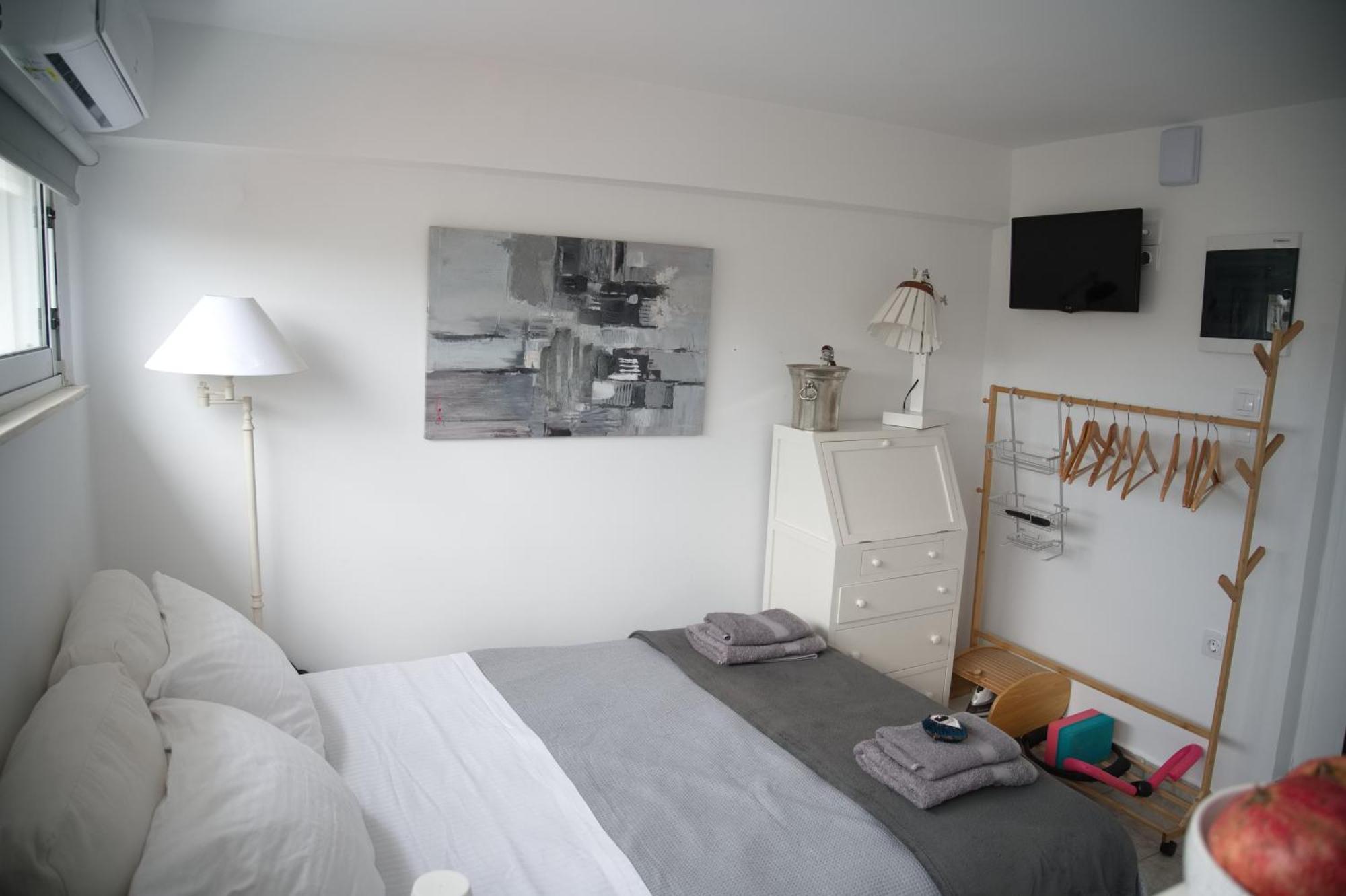 Central Aesthetic Studio With Panoramic Views พาทรา ภายนอก รูปภาพ
